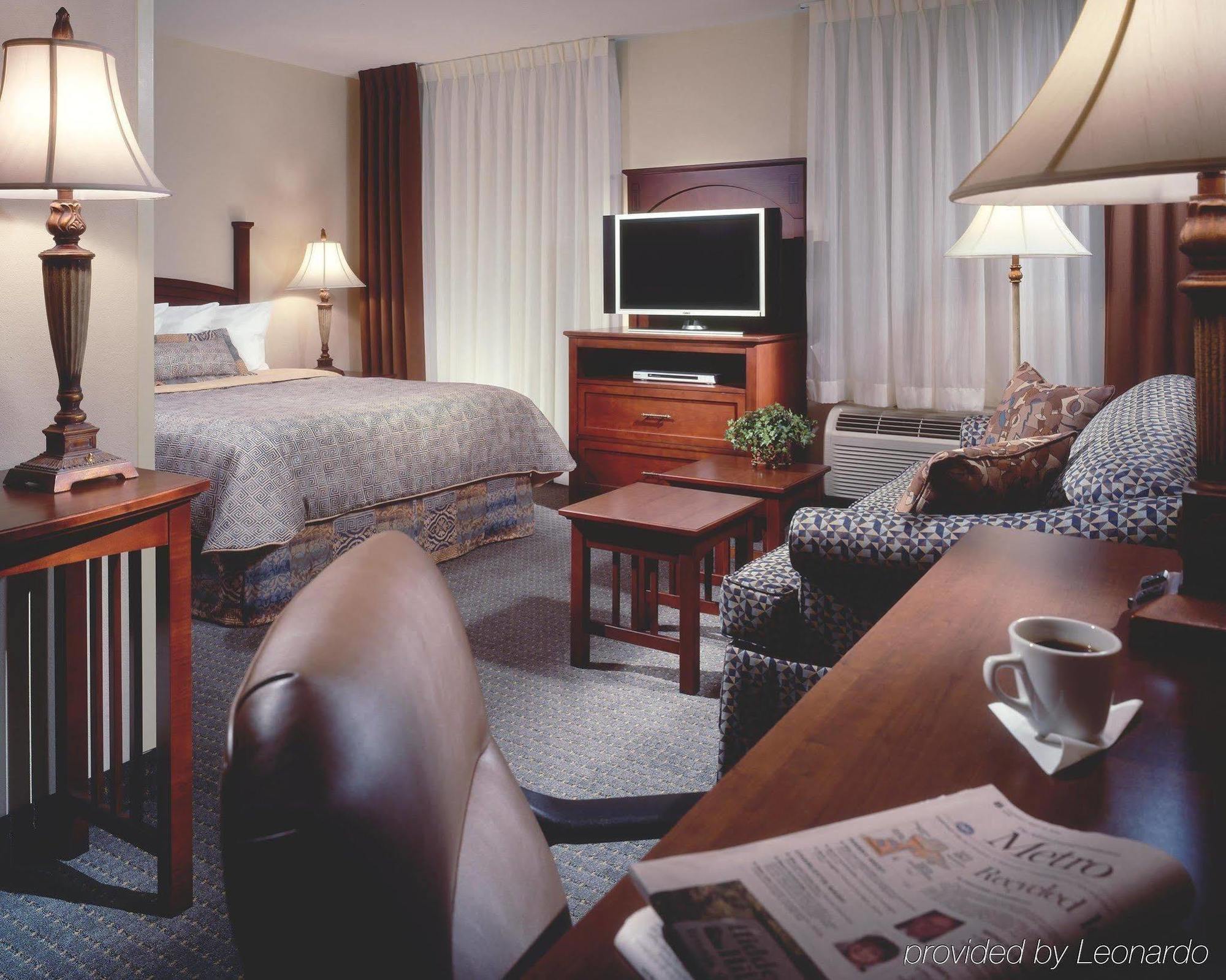 Homewood Suites By Hilton Montgomery Eastchase Buitenkant foto